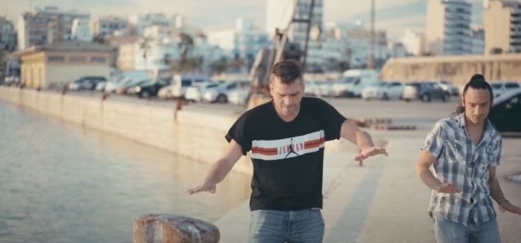 Raúl Pulido y Na Bóka Noti escogen el puerto de Vinaròs para su último videoclip