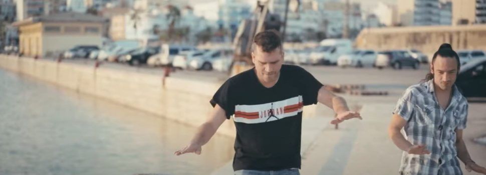 Raúl Pulido y Na Bóka Noti escogen el puerto de Vinaròs para su último videoclip