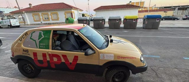 Un joven de Vinaròs con otro de Moncada recorre las rutas del Dakar por el Sahara, en una carrera solidaria para estudiantes