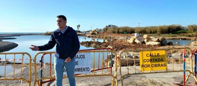 Benicarló inicia les obres de reconstrucció de la canonada d’aigua de la platja de la Mar Xica