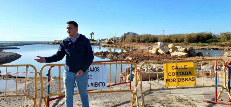 Benicarló inicia les obres de reconstrucció de la canonada d’aigua de la platja de la Mar Xica