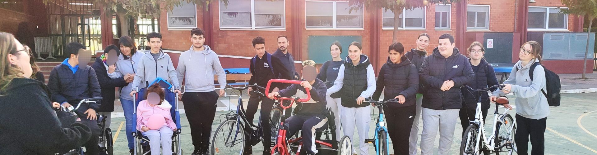 Pedalem junt a l’IES José Vilaplana i el CEE Baix Maestrat