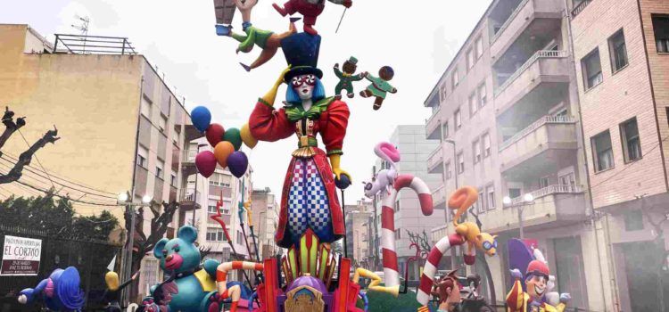 Mercat Vell y Benicarló ganan los primeros premios de las fallas 2025