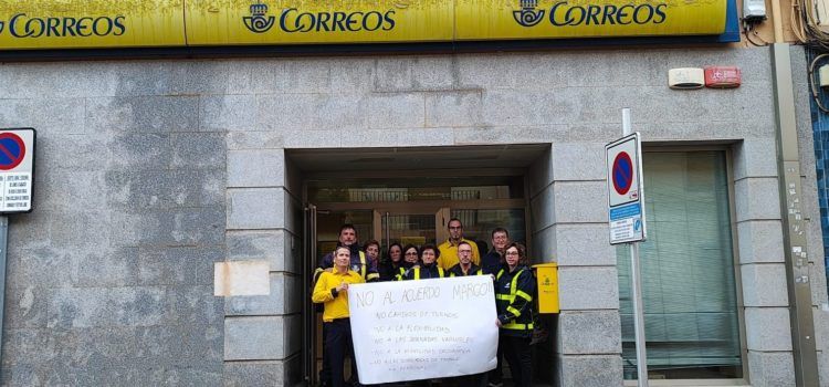 Nuevas huelgas en Correos para frenar la firma del acuerdo marco