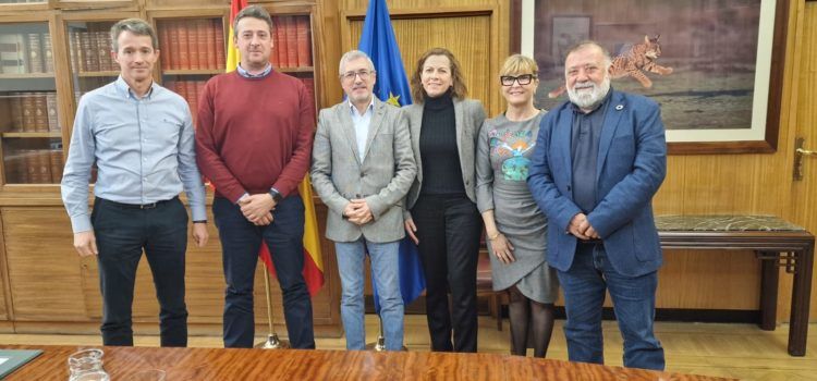Els Ports y el Maestrazgo de Teruel analizan con el secretario de Estado de Agua la construcción de 4 balsas para almacenar 1,2 hectómetros cúbicos