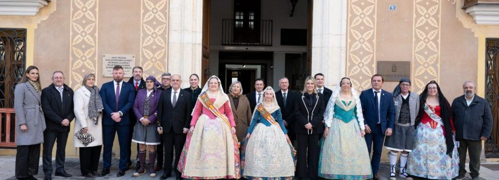 Marta Barrachina participa en l’emotiva Ofrena a la Mare de Déu de la Mar de Benicarló en el seu 45 aniversari