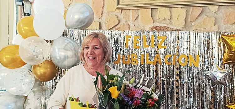 Es jubila Lolín Beltrán