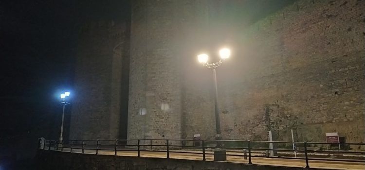 Morella canvia el color de l’enllumenat públic per a reduir la contaminació lumínica