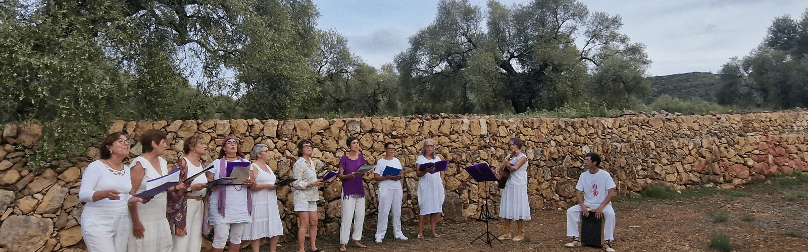 “Cor de dones cantant a la Terra” celebra el 8 de març