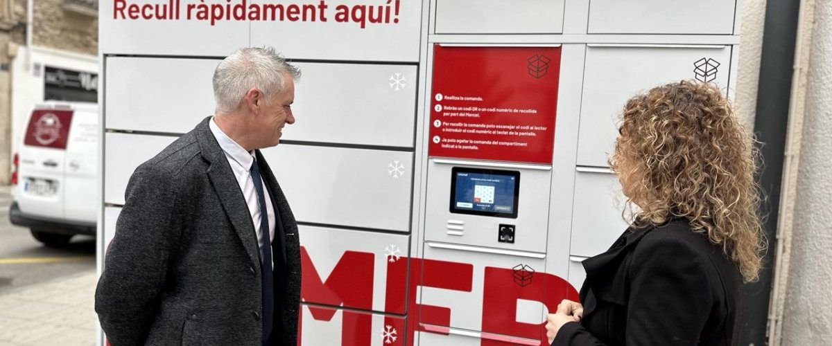 L’Ajuntament d’Amposta instal·la guixetes refrigerades a l’exterior del Mercat Municipal per a recollir la compra