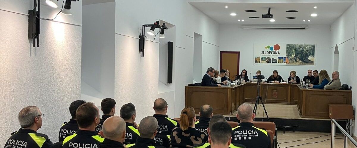 Reconeixement a la Policia Local d’Ulldecona i a l’agent Jose Antonio Fernandez Trenas