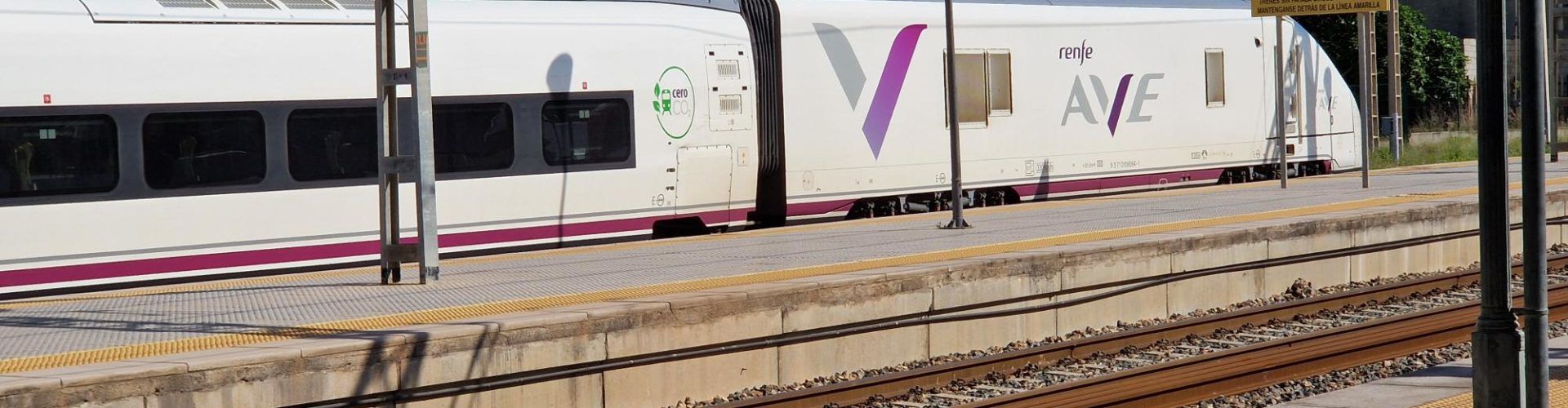 El tráfico de trenes entre Castelló y Vinaròs se interrumpirá durante medio año por las obras del Corredor