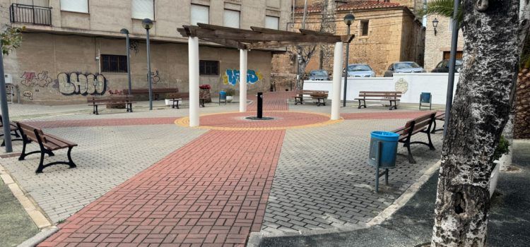 Càlig presenta al Concurs Ceràmic de Regeneració Urbana la reforma de la plaça de la Diputació i el seu entorn
