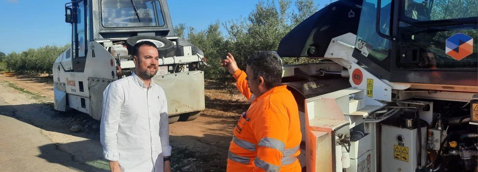 Agricultura continua amb la renovació de l’asfalt dels camins rurals