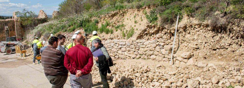 L’Ajuntament de Morella reconstrueix els portells del mur del camí des de Morella fins a la Puritat