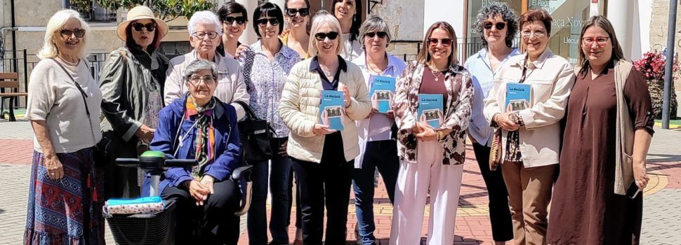El Club de Lectura de Càlig va oferir  una trobada amb l’autora Elena Fora