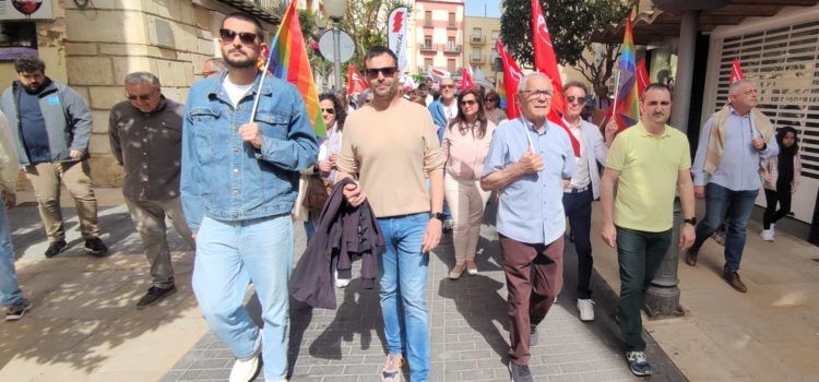 Destacada participació dels militants del PSPV en la manifestació del 1r de maig