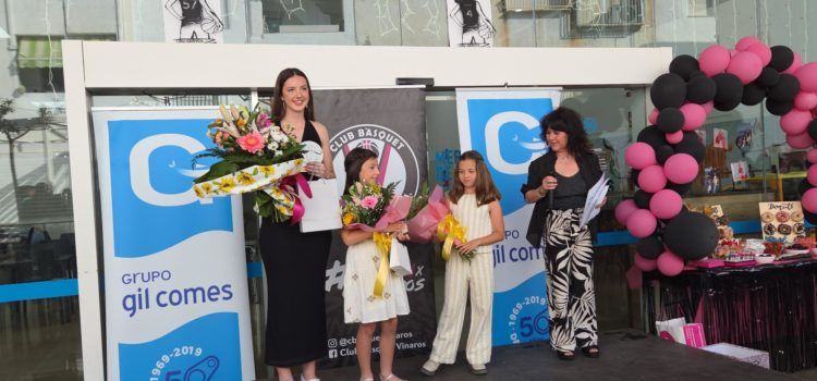 El Club Bàsquet Vinaròs Servol presenta les dames 2025 Anna Plomer March i Gisele Doménech Nieto