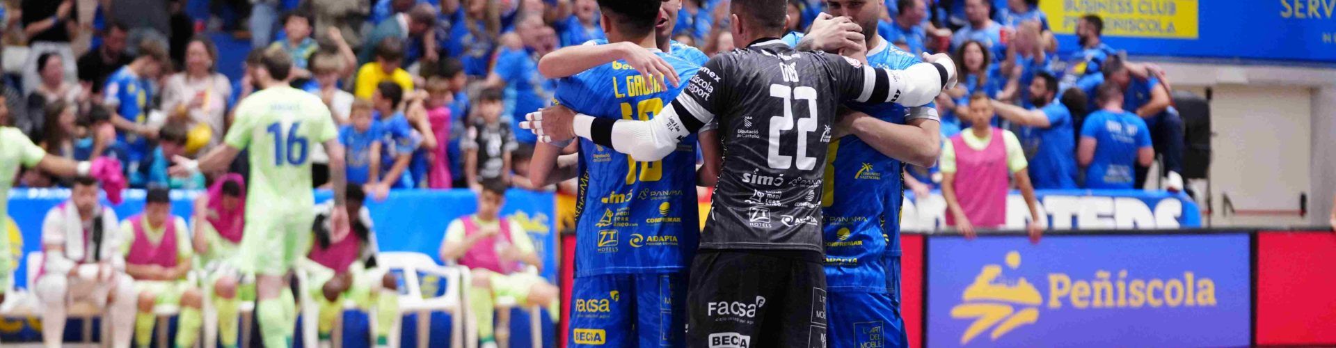 El Servigroup Peñíscola FS vuelve a ser líder de Primera tras superar al Barça (3-2)