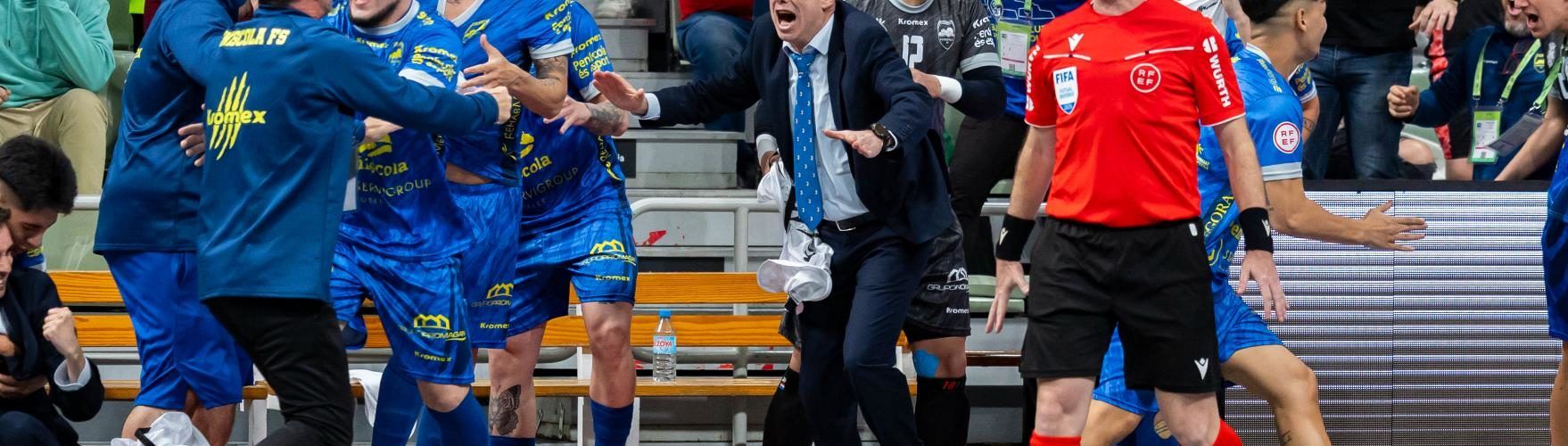 Santi Valladares renueva como entrenador del Servigroup Peñíscola FS