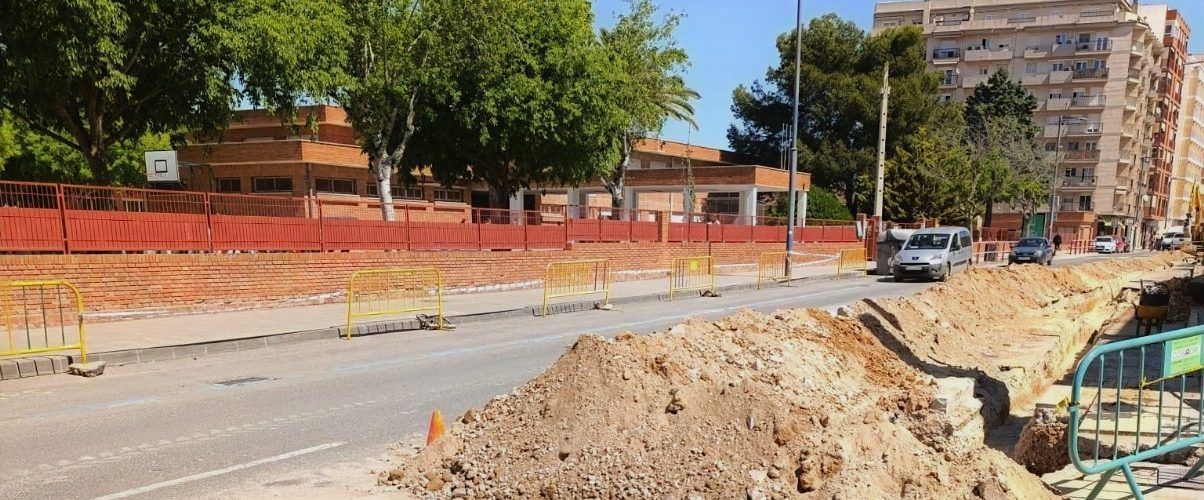 El PSOE de Vinaròs sol·licita millores urgents en la senyalització i seguretat de les obres de l’avinguda de la Llibertat