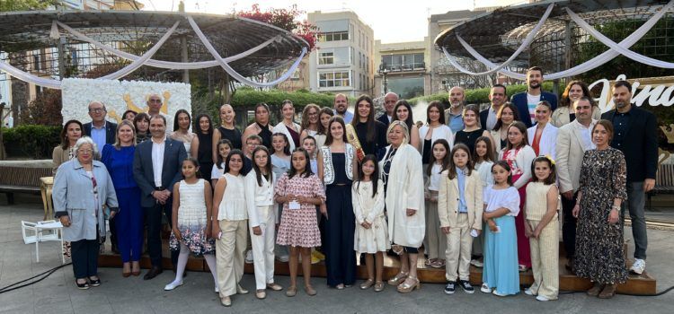 Laia Albalat Segura i Olivia Serrano Jaén escollides reines de la Fira i Festes de Sant Joan i Sant Pere