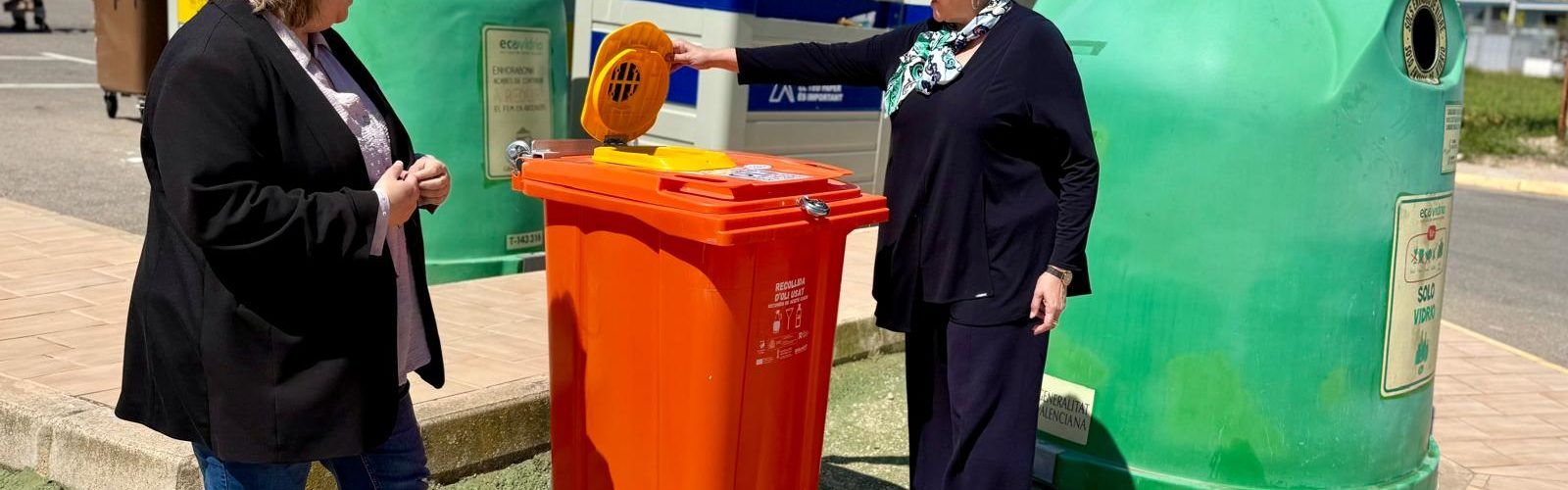 Càlig instal·la quatre contenidors per a facilitar el reciclatge de l’oli domèstic usat