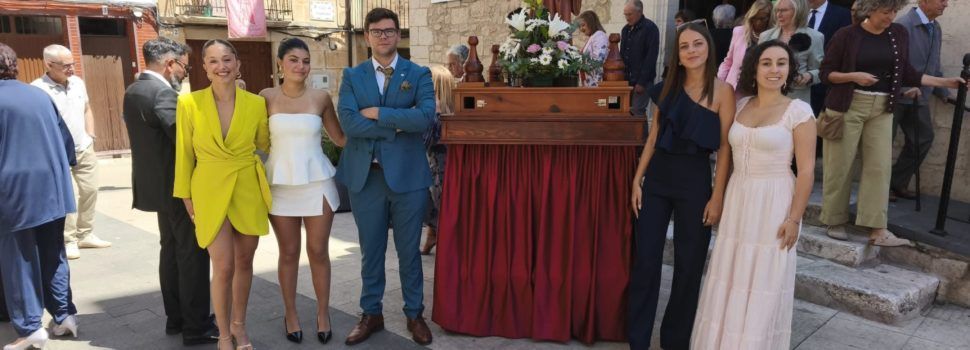 Tírig honra la patrona Santa Quitèria amb festa, devoció i el tradicional repartiment de les coquetes