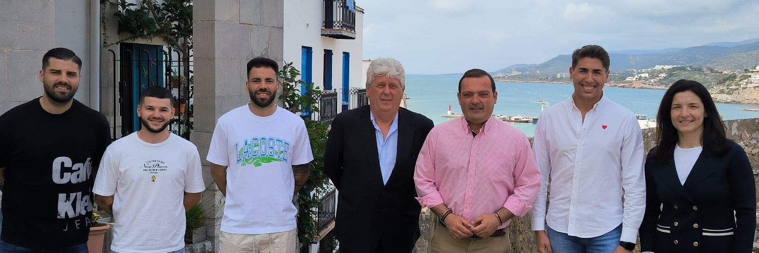 La Regidoria de Festes  homenatja el club esportiu Servigroup Peñíscola Fútbol Sala i li ofereix ser Mantenidor de les Festes Patronals 