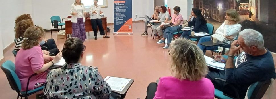Comença a Benicarló el programa ‘Un cafè pel teu comerç’ amb una sessió dedicada al Click & Collect