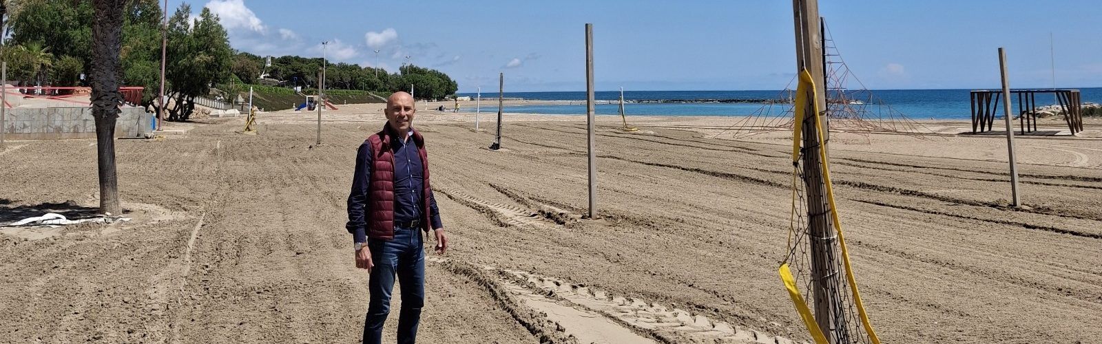L’Ajuntament adequa la zona esportiva lúdic-recreativa de la platja del Fortí