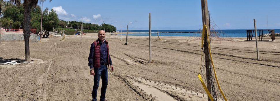 L’Ajuntament adequa la zona esportiva lúdic-recreativa de la platja del Fortí