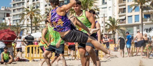 45 equips i al voltant de 500 jugadors participaren en el Torneig Lliga Handbol Platja Vinaròs