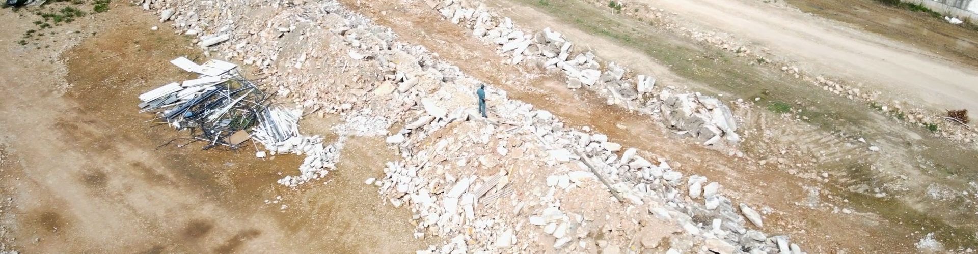 Investigadas en Tortosa tres personas por la gestión irregular de residuos peligrosos y supuestos delitos contra el medio ambiente