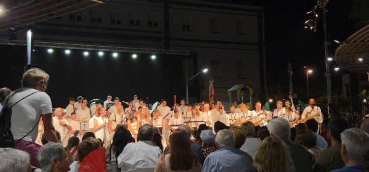 L’Amèrica del Nord en el concert de festes de La Alianza
