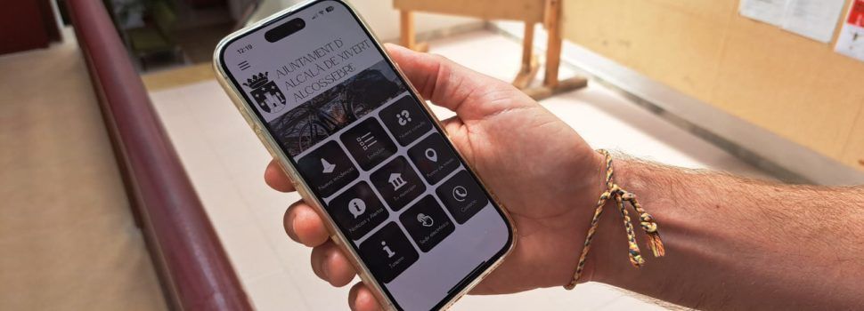 L’Ajuntament d’Alcalà-Alcossebre implanta un nou servei de comunicació d’incidències a través d’APP
