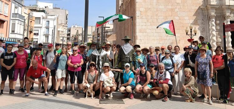 Més de 30 participants en la Marxa pro-Palestina Vinaròs-Peníscola i tornada a Vinaròs