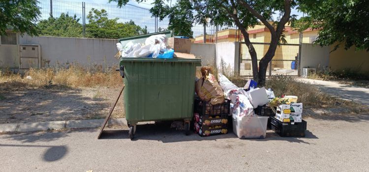 La Generalitat tira al contenidor el menjar del centre de malalts mentals d’Albocàsser