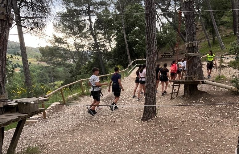 Dia d’aventura de l’IES Leopoldo Querol a Saltapins