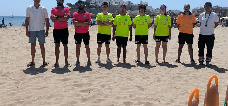 Peñíscola pone en marcha el dispositivo de socorrismo y salvamento en playa para la temporada de baño