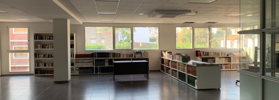 Santa Magdalena millora el mobiliari de la Biblioteca Municipal i Aula de Formació