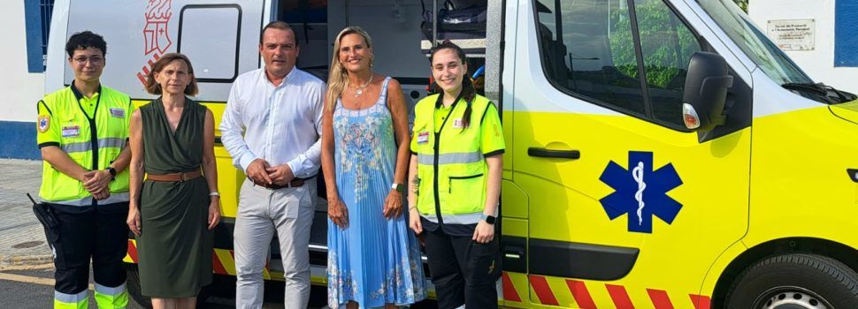 Sanitat instal·la una nova base logística de Suport Vital Bàsic 24 hores per a atendre la població de Peníscola