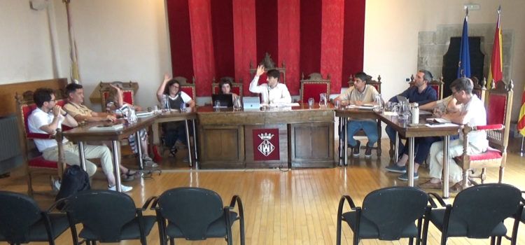 PSPV-PSOE i PP voten contra del pressupost 2025 de l’Ajuntament de Morella evitant la seua aprovació