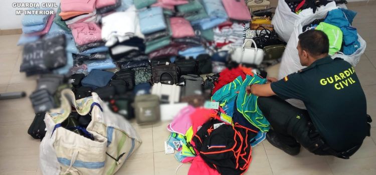 Más de 700 artículos incautados en Peñíscola este fin de semana