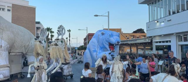Peníscola arranca la XVIII edició del Festival de Teatre al Carrer