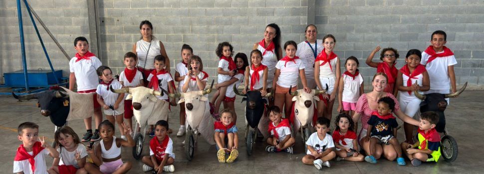 Més de 30 xiquets i xiquetes gaudixen de l’Escola d’Estiu a Santa Magdalena