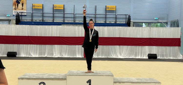Amy Peña, Club Mabel de Benicarló, de nuevo campeona absoluta júnior de Inglaterra