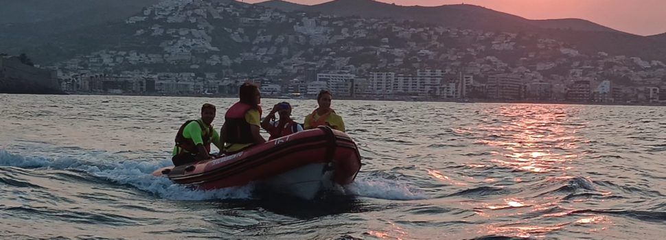La Playa Norte de Peñíscola acoge un simulacro de rescate en el mar