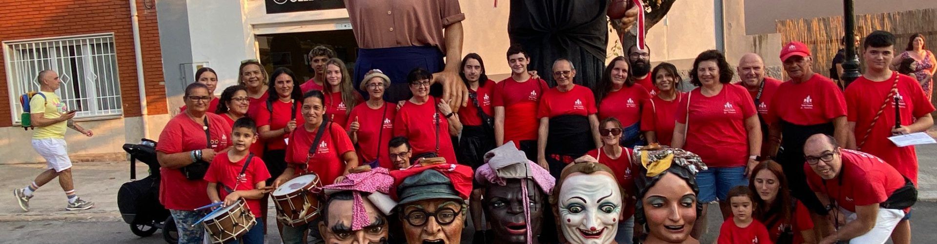 Els Nanos i Gegants de Vinaròs al Pregó de les festes de Traiguera