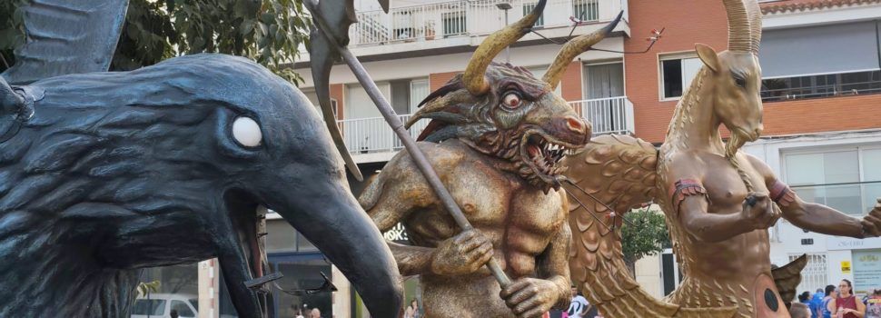Cercavila de les Bèsties de foc a les festes Majors d’Amposta